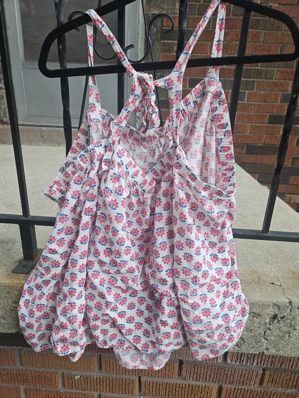 Tieback Cami Swing Tank - Picture 4 of 5